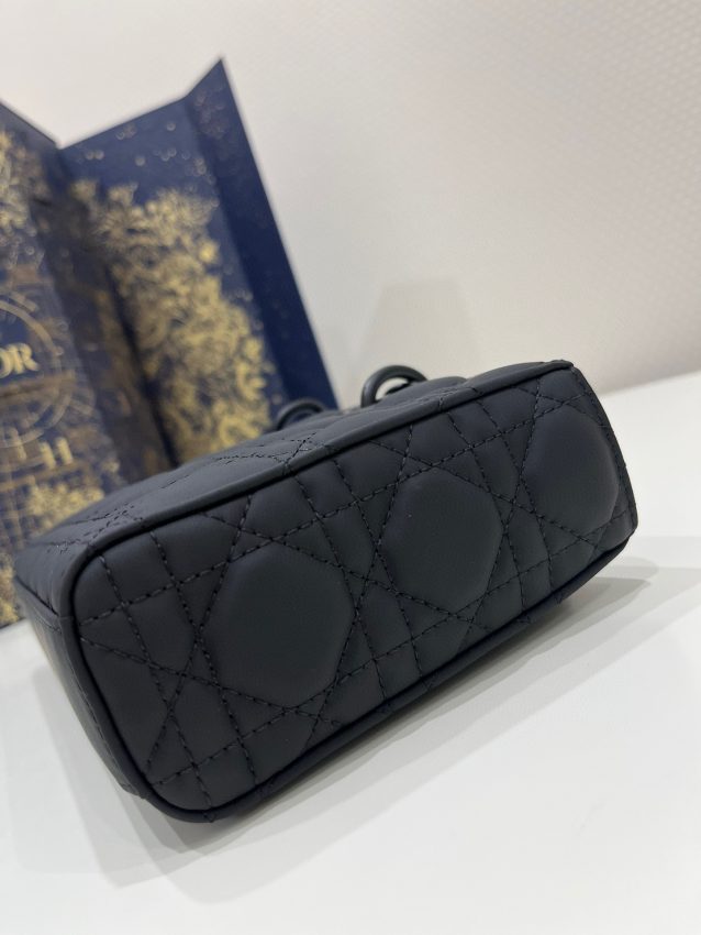 Replica Dior Lady D-Joy Large Bag Black Matte 5 Replica Dior Lady D-Joy Large Bag Black Matte - premium 1:1 fake handbag model
