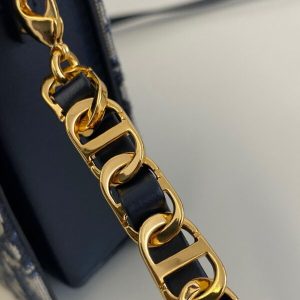 Replica Dior Signature CD Square 5 Replica Dior Signature CD Square - near-authentic luxury replica handbag