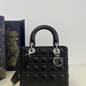Replica Lady Dior Large Black Silver 1 Replica Lady Dior Large Black Silver - near-authentic luxury replica handbag