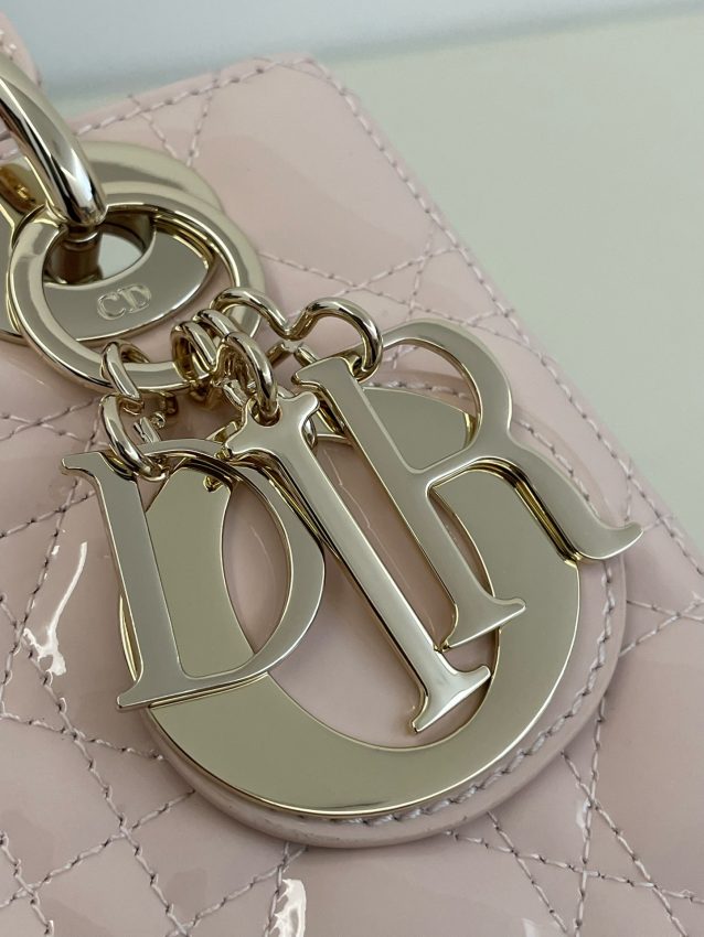 Replica Lady Dior Patent Pink ABC 9 Replica Lady Dior Patent Pink ABC - ultra-realistic fake designer tote
