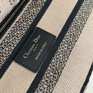 Replica Lady Dior D-Lite Beige Zodiac 7 Replica Lady Dior D-Lite Beige Zodiac - realistic designer-inspired fake bag