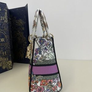 Replica Lady Dior D-Lite Purple Flowers 2 Replica Lady Dior D-Lite Purple Flowers - high-quality designer bag clone