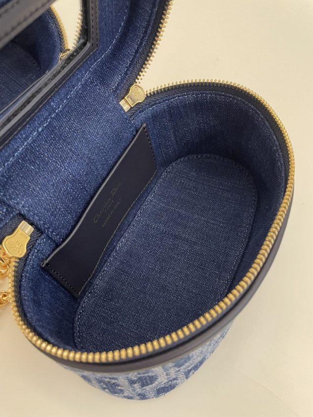 Replica Dior 30 Montaigne Vanity Denim Blue 6 Replica Dior 30 Montaigne Vanity Denim Blue - authentic-look luxury purse replica
