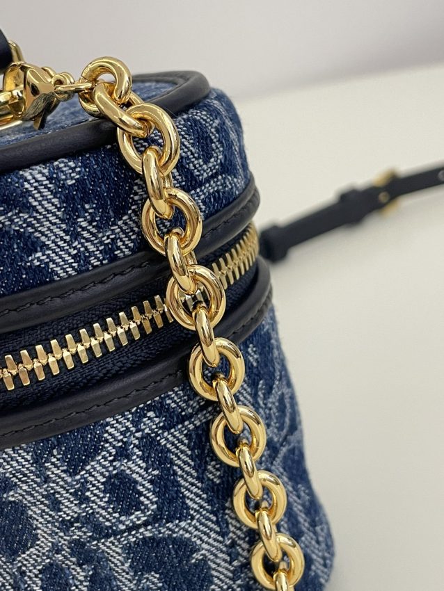Replica Dior 30 Montaigne Vanity Denim Blue 7 Replica Dior 30 Montaigne Vanity Denim Blue - high-quality designer bag clone