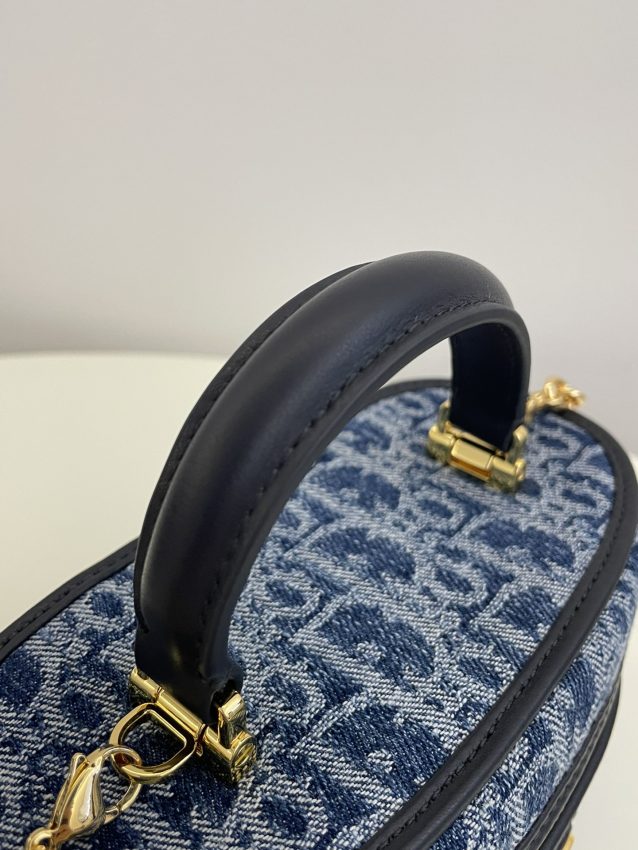 Replica Dior 30 Montaigne Vanity Denim Blue 8 Replica Dior 30 Montaigne Vanity Denim Blue - ultra-realistic fake designer tote
