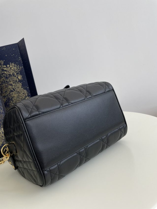 Replica Dior Groove Black - premium-grade designer purse dupe