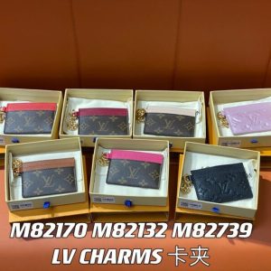Replica Louis Vuitton Card Holder 1 Replica Louis Vuitton Card Holder - best-selling designer handbag dupe
