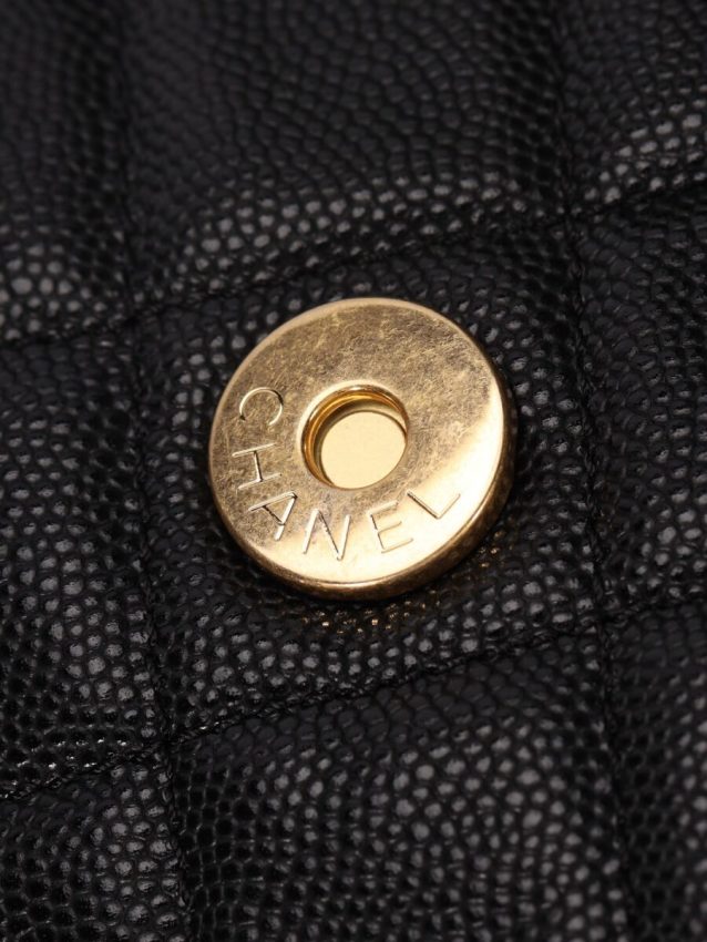 Replica CHANEL Hobo Medium Black 9 Replica CHANEL Hobo Medium Black - authentic-look luxury purse replica