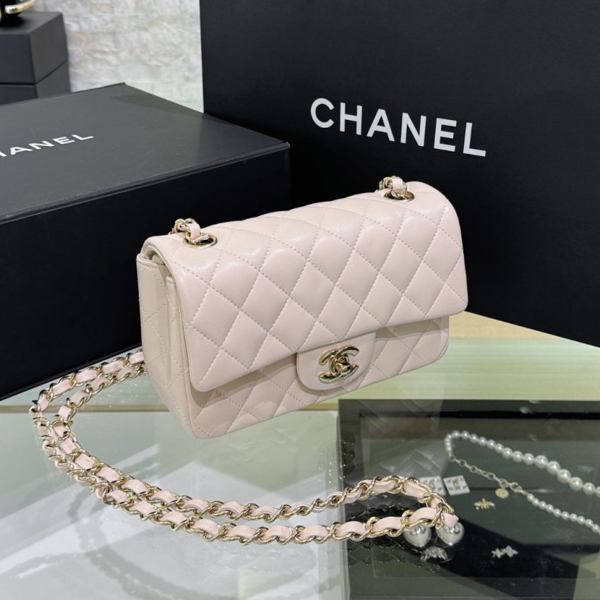 Replica CHANEL Classic Flap 20cm Beige 10 Replica CHANEL Classic Flap 20cm Beige - premium 1:1 fake handbag model