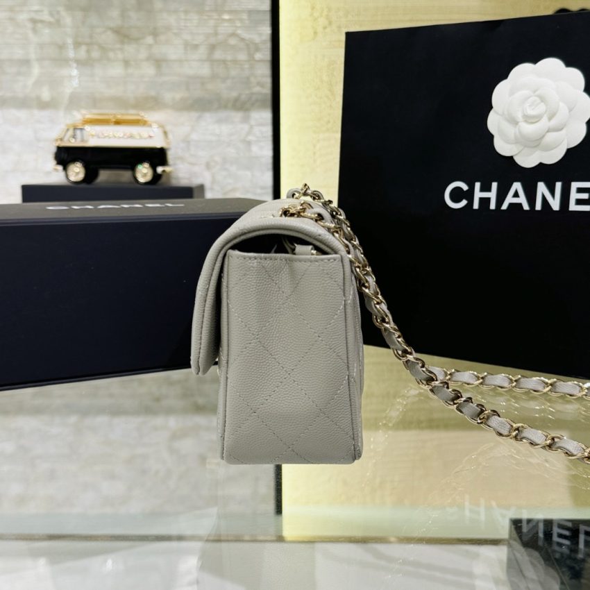 Replica CHANEL Classic Flap 20cm Gray 10 Replica CHANEL Classic Flap 20cm Gray - high-quality designer bag clone