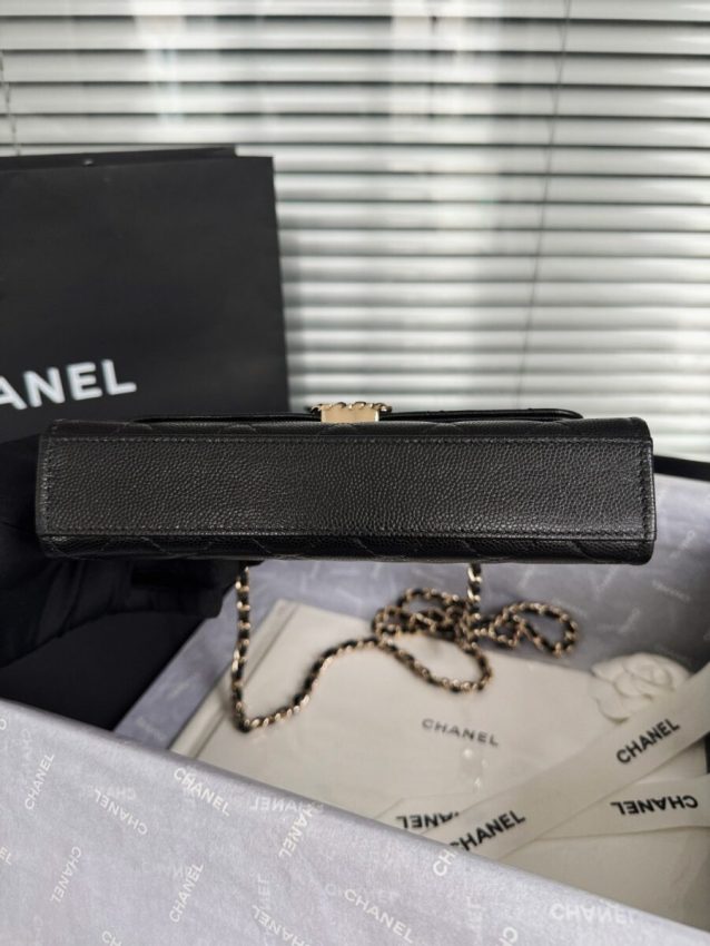 Replica CHANEL 23P Kelly Handle 9 Replica CHANEL 23P Kelly Handle - ultra-realistic fake designer tote