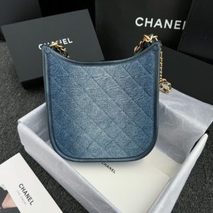 Replica CHANEL 23S Hobo Denim 10 Replica CHANEL 23S Hobo Denim - authentic-look luxury purse replica