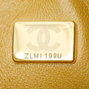 Replica CHANEL Classic Flap Handle 6 Replica CHANEL Classic Flap Handle - premium-grade designer purse dupe