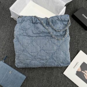 Replica CHANEL 22 Medium Handbag Denim 2 Replica CHANEL 22 Medium Handbag Denim - high-end fake designer purse