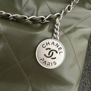 Replica CHANEL 22 Medium Handbag Pink Greed 2 Replica CHANEL 22 Medium Handbag Pink Greed - premium 1:1 fake handbag model