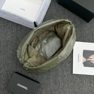 Replica CHANEL 22 Medium Handbag Pink Greed 8 Replica CHANEL 22 Medium Handbag Pink Greed - ultra-realistic fake designer tote