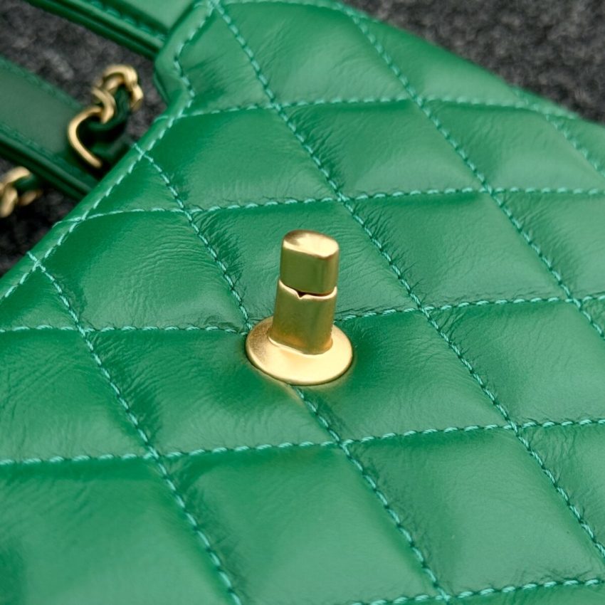 Replica CHANEL 23k Kelly Green 5 Replica CHANEL 23k Kelly Green - realistic designer-inspired fake bag
