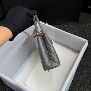 Replica CHANEL 23k Kelly Grey 2 Replica CHANEL 23k Kelly Grey - high-accuracy replica luxury purse