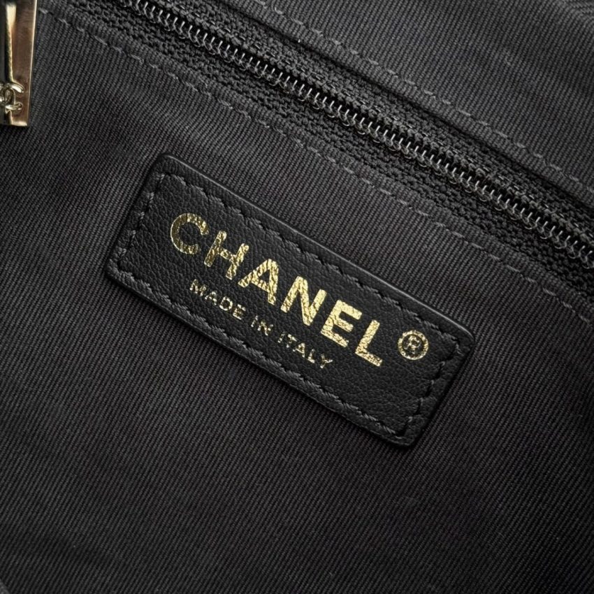 Replica CHANEL 24p Dumpling Bag Black - high-accuracy replica luxury purse