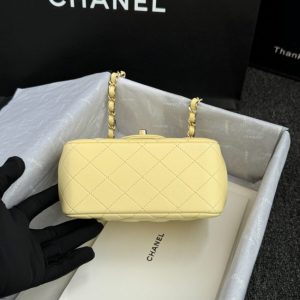 Replica CHANEL Classic Flap 17cm Yellow 4 Replica CHANEL Classic Flap 17cm Yellow - top-rated replica designer bag
