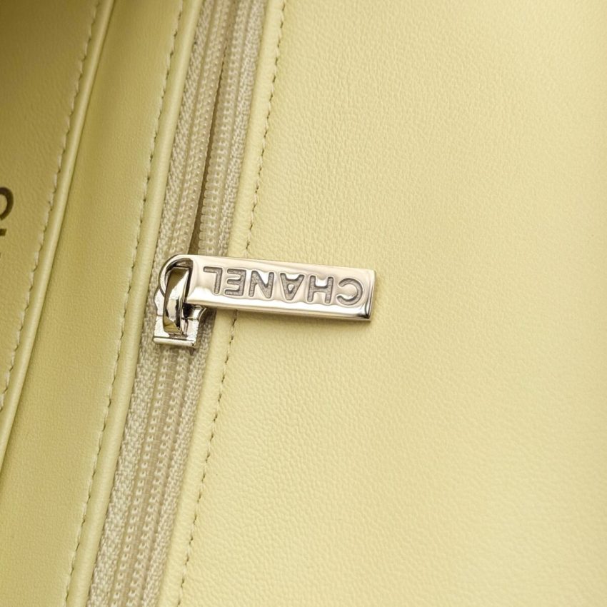 Replica CHANEL Classic Flap 17cm Yellow 8 Replica CHANEL Classic Flap 17cm Yellow - best quality luxury bag dupe