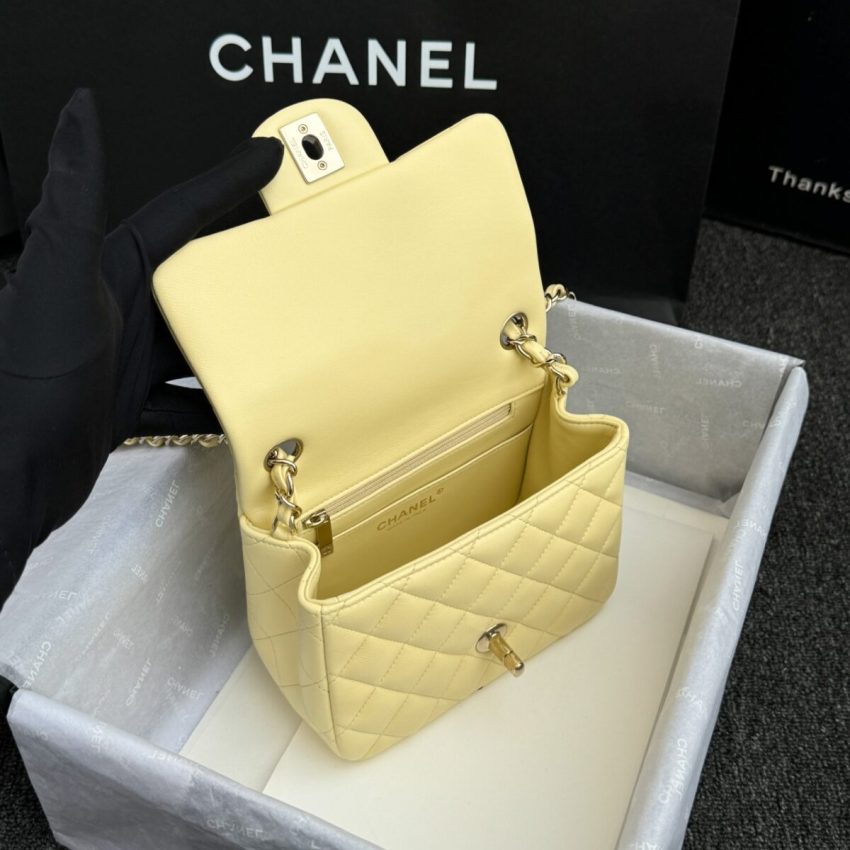 Replica CHANEL Classic Flap 17cm Yellow 12 Replica CHANEL Classic Flap 17cm Yellow - premium 1:1 fake handbag model