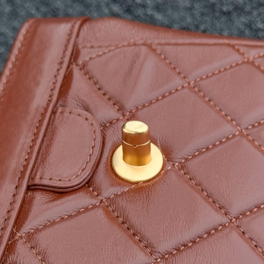 Replica CHANEL Mini Bag with Top Handle 8 Replica CHANEL Mini Bag with Top Handle - ultra-realistic fake designer tote