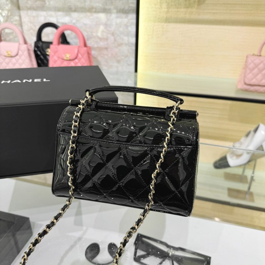 Replica CHANEL 23 Patent Box Bag 3 Replica CHANEL 23 Patent Box Bag - top-tier luxury replica shoulder bag