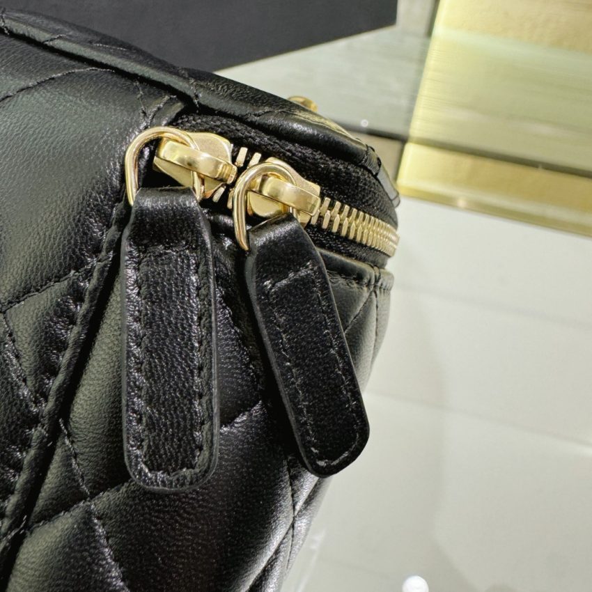 Replica CHANEL 23P Lipstick Ball Black 6 Replica CHANEL 23P Lipstick Ball Black - 1:1 designer replica handbag