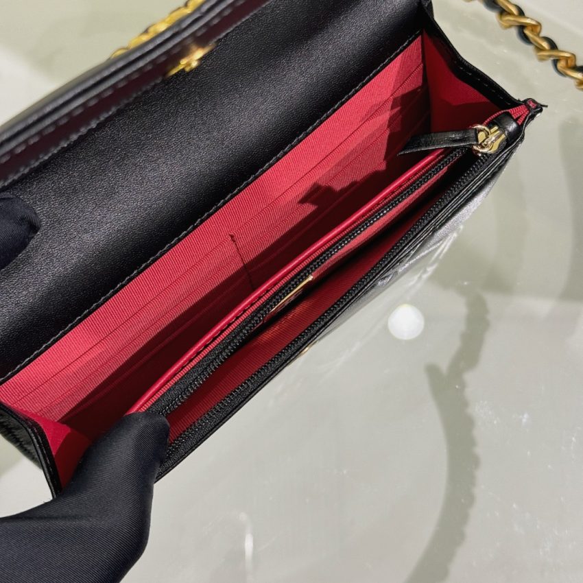 Replica CHANEL 19 Wallet on Chain Black 7 Replica CHANEL 19 Wallet on Chain Black - elite superclone designer purse
