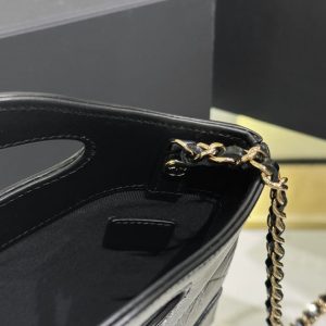 Replica CHANEL 24s Mini Horizontal Black 8 Replica CHANEL 24s Mini Horizontal Black - ultra-realistic fake designer tote