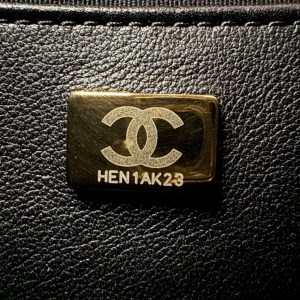 Replica CHANEL 24s Hobo Black 7 Replica CHANEL 24s Hobo Black - ultra-realistic fake designer tote