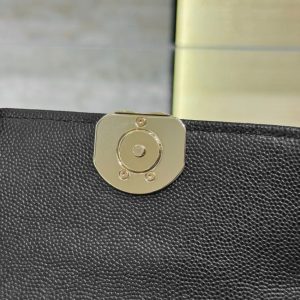 Replica CHANEL 23k Kelly Handle 6 Replica CHANEL 23k Kelly Handle - best-selling designer handbag dupe