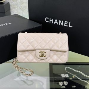 Replica CHANEL Classic Flap 20cm Beige 1 Replica CHANEL Classic Flap 20cm Beige - 1:1 designer replica handbag