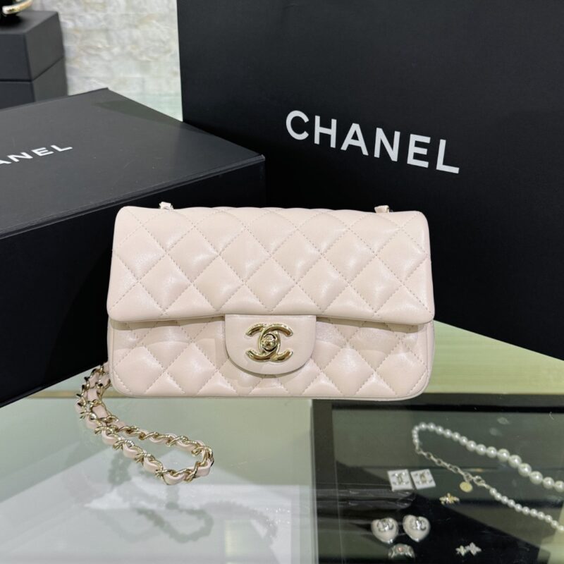 Replica CHANEL Classic Flap 20cm Beige 1 Replica CHANEL Classic Flap 20cm Beige - 1:1 designer replica handbag