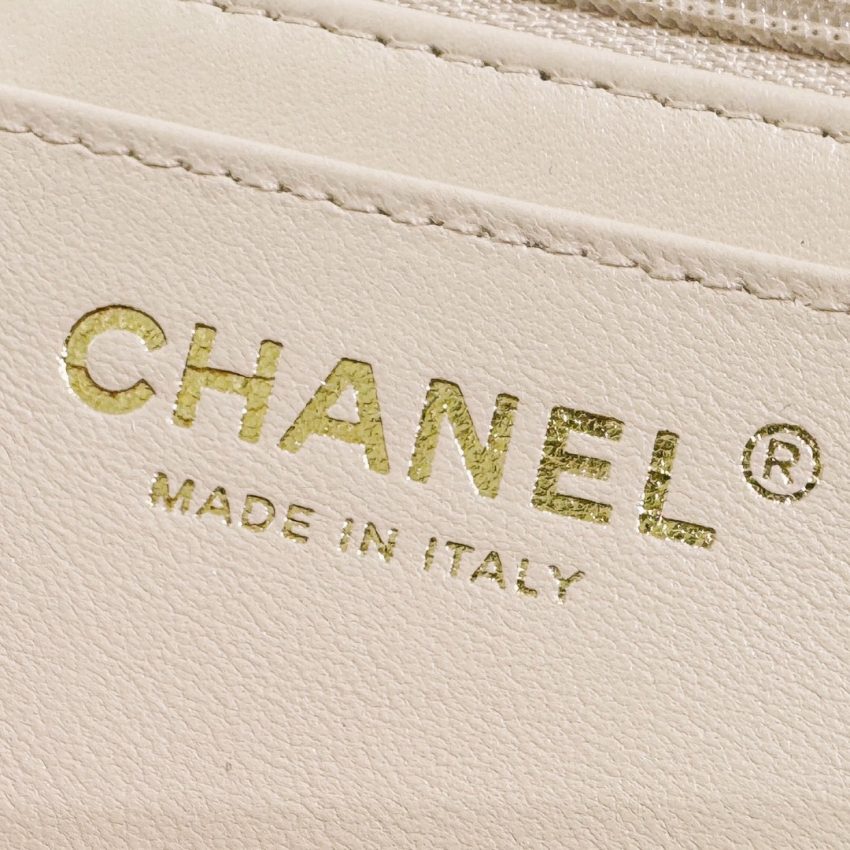 Replica CHANEL Classic Flap 20cm Beige 7 Replica CHANEL Classic Flap 20cm Beige - elite superclone designer purse
