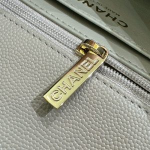 Replica CHANEL Classic Flap 20cm Gray 4 Replica CHANEL Classic Flap 20cm Gray - ultra-realistic fake designer tote