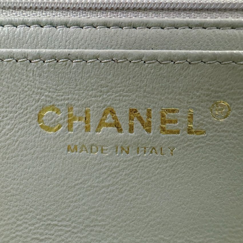 Replica CHANEL Classic Flap 20cm Gray 6 Replica CHANEL Classic Flap 20cm Gray - realistic designer-inspired fake bag