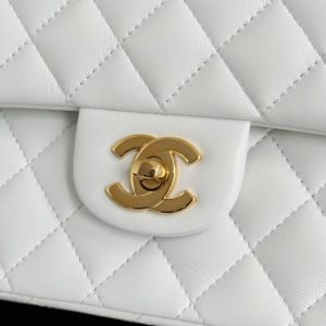 Replica CHANEL Classic Flap 25cm White 7 Replica CHANEL Classic Flap 25cm White - realistic designer-inspired fake bag