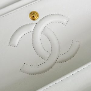 Replica CHANEL Classic Flap 25cm White 3 Replica CHANEL Classic Flap 25cm White - best-selling designer handbag dupe