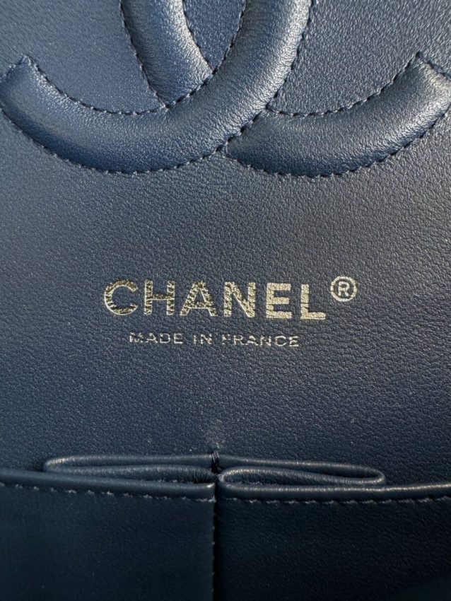 Replica CHANEL Classic Flap 25cm Dark Blue 5 Replica CHANEL Classic Flap 25cm Dark Blue - premium 1:1 fake handbag model