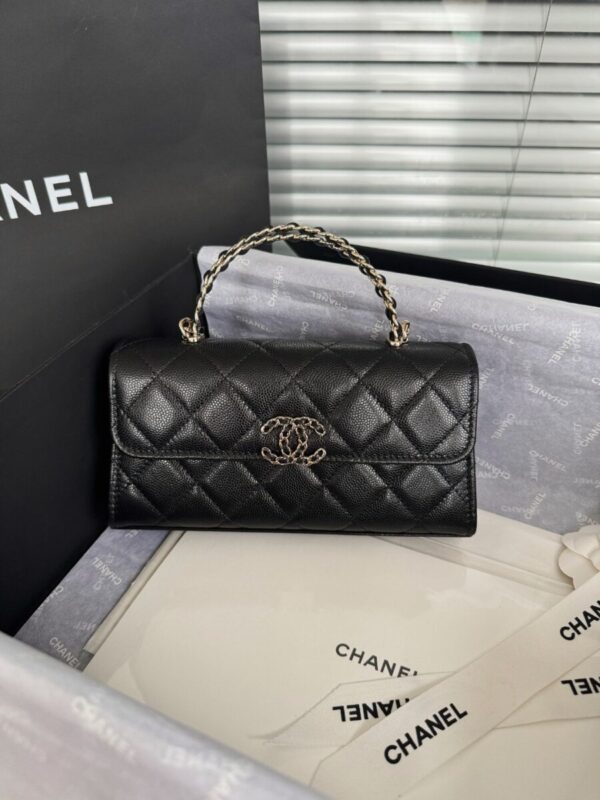 Replica CHANEL 23P Kelly Handle 1 Replica CHANEL 23P Kelly Handle - top-tier luxury replica shoulder bag