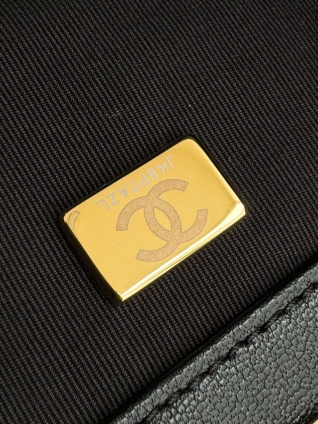 Replica CHANEL 24p Hobo Underarm Bag 8 Replica CHANEL 24p Hobo Underarm Bag - best-selling designer handbag dupe