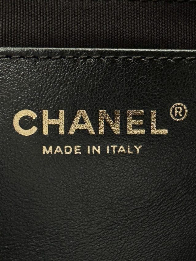 Replica CHANEL 24p Hobo Underarm Bag 7 Replica CHANEL 24p Hobo Underarm Bag - high-quality designer bag clone