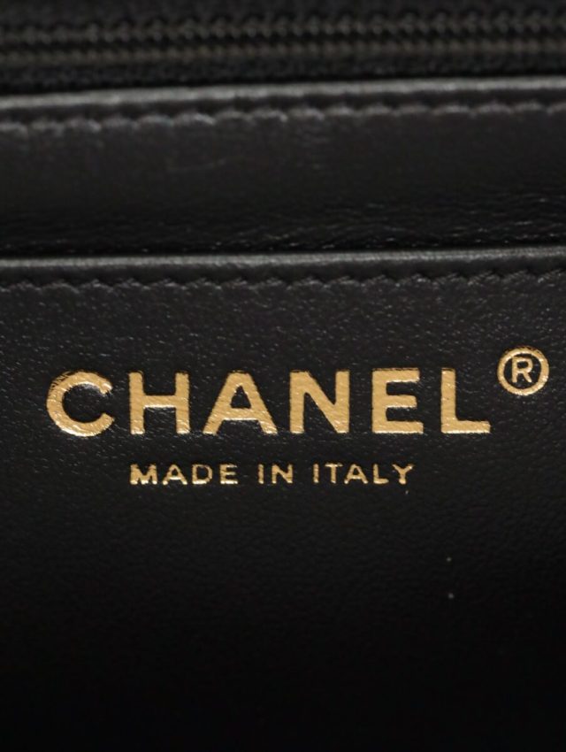 Replica CHANEL Classic Flap 17cm Gold 5 Replica CHANEL Classic Flap 17cm Gold - elite superclone designer purse