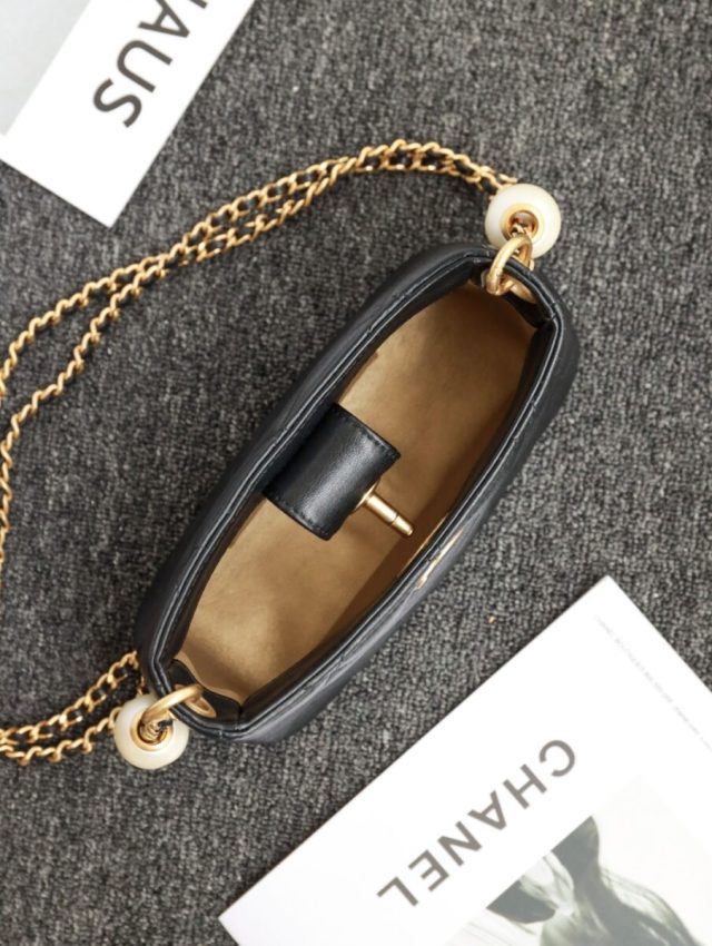 Replica CHANEL 24S Double Pearl 4 Replica CHANEL 24S Double Pearl - high-quality designer bag clone