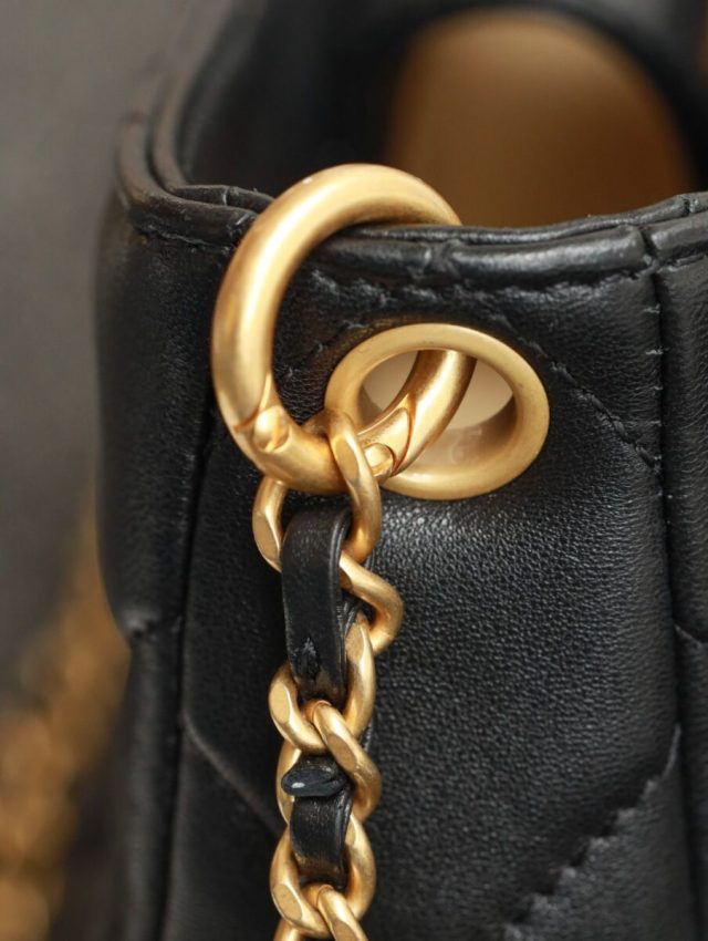 Replica CHANEL 24S Double Pearl 12 Replica CHANEL 24S Double Pearl - high-quality designer bag clone