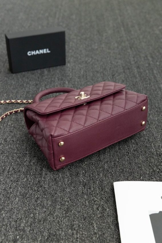 Replica CHANEL 23P Coco Burgundy 4 Replica CHANEL 23P Coco Burgundy - near-authentic luxury replica handbag