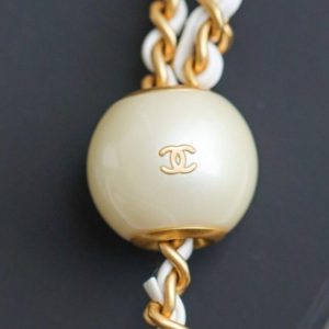 Replica CHANEL 24s Double Pearl White 5 Replica CHANEL 24s Double Pearl White - realistic designer-inspired fake bag