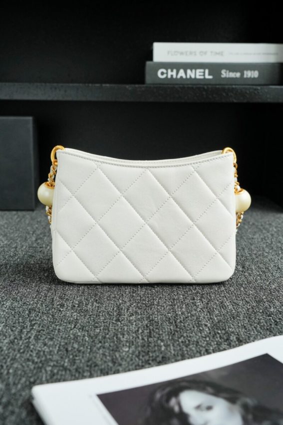 Replica CHANEL 24s Double Pearl White 8 Replica CHANEL 24s Double Pearl White - high-accuracy replica luxury purse